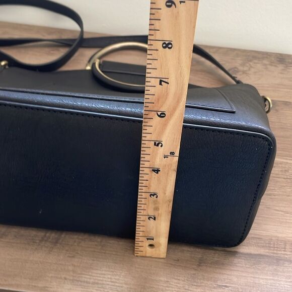 Antik Kraft Womens Black Vegan-Leather Crossbody Handbag - Picture 8 of 13